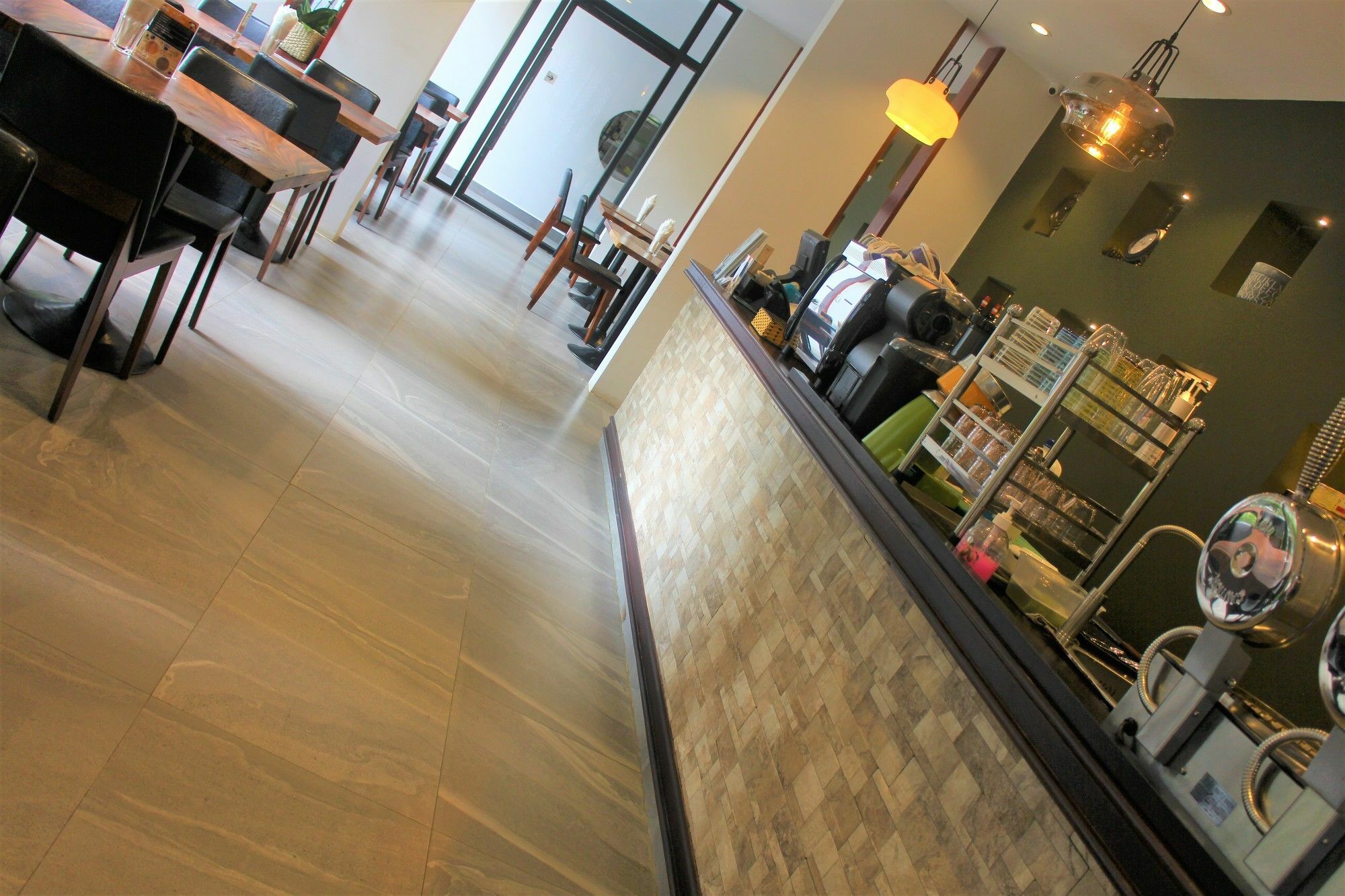 De Ninth Boutique Hotel & Spa Phnom Penh Dış mekan fotoğraf